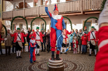 marktkapelle-berchtesgaden_schaefflertanz-2026_037